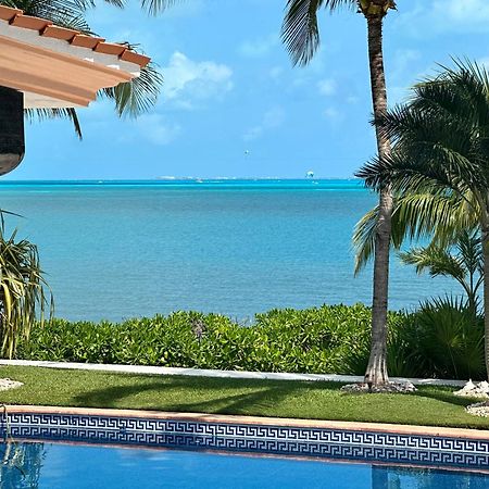 Villa Albatros Oceanfront Luxury Hotelzone Cancun Exterior photo