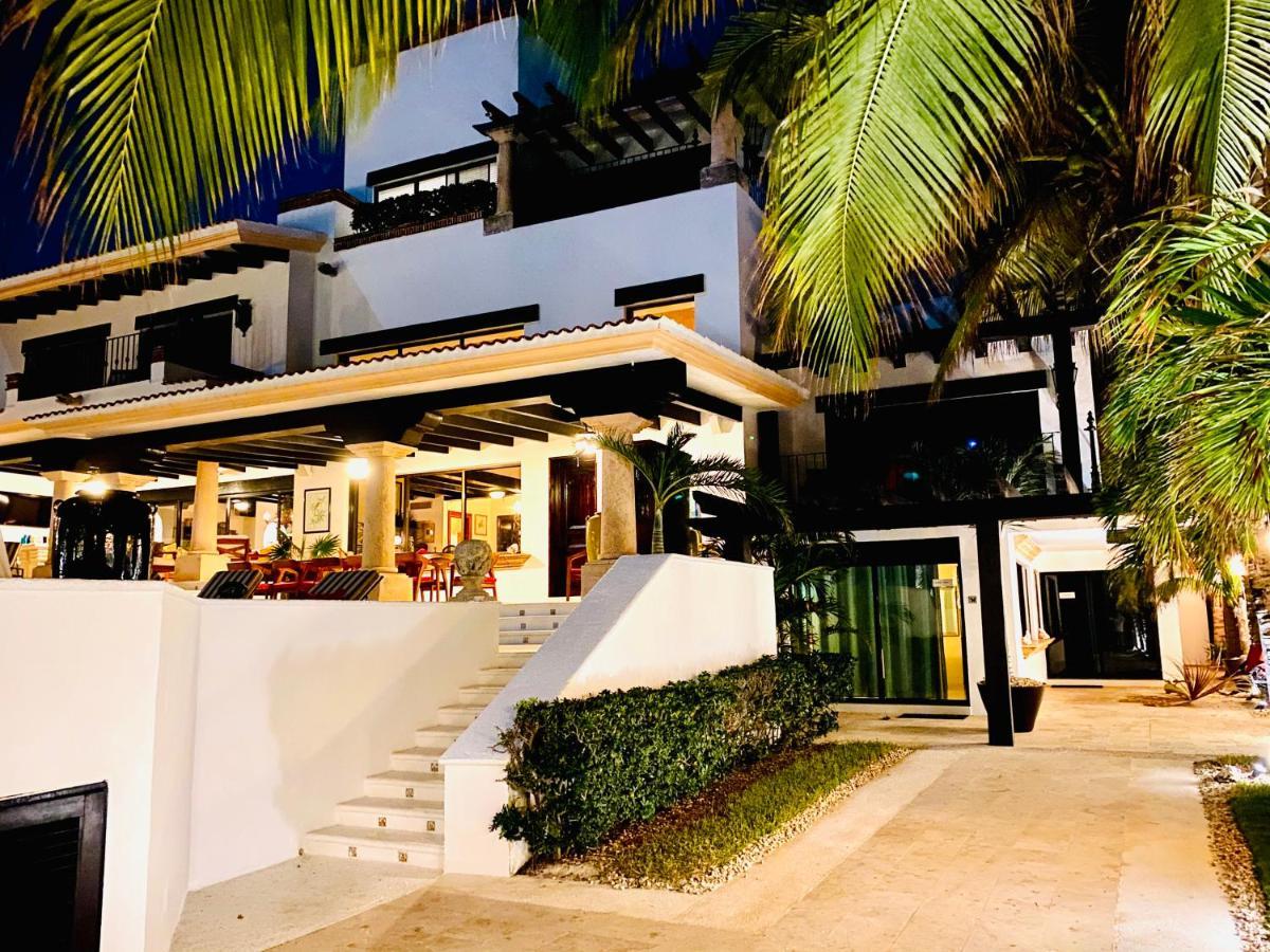 Villa Albatros Oceanfront Luxury Hotelzone Cancun Exterior photo